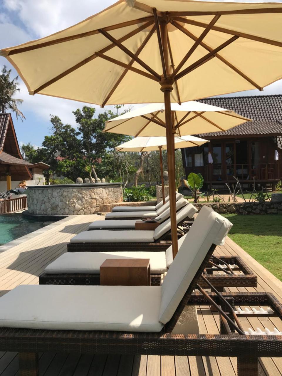 D'Byas Dream Beach Club And Villa Нуса-Лембонган Экстерьер фото